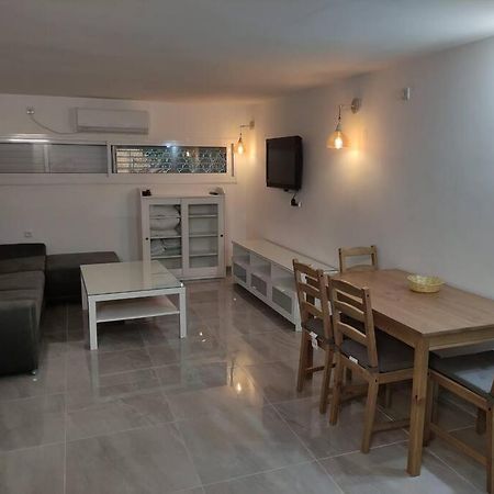 Apartamento יחידת אירוח חדשה ומקסימה בכרמיאל Exterior foto
